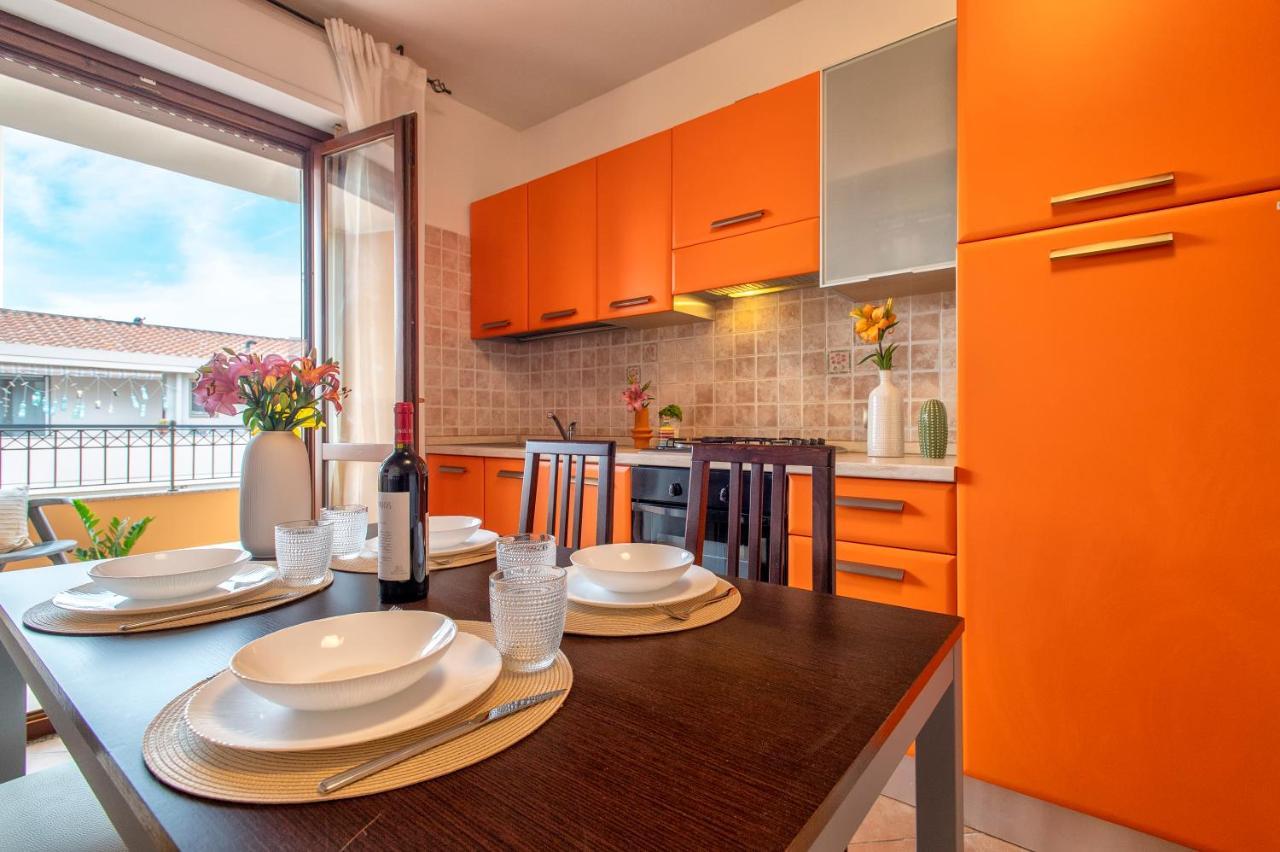 Le Terrazze Apartments Алгеро Екстериор снимка