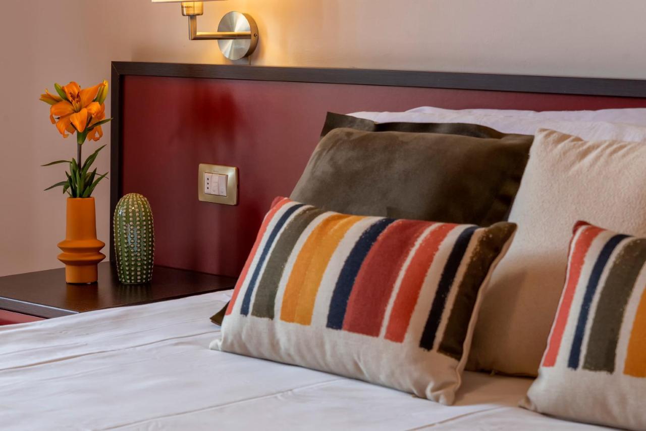 Le Terrazze Apartments Алгеро Екстериор снимка