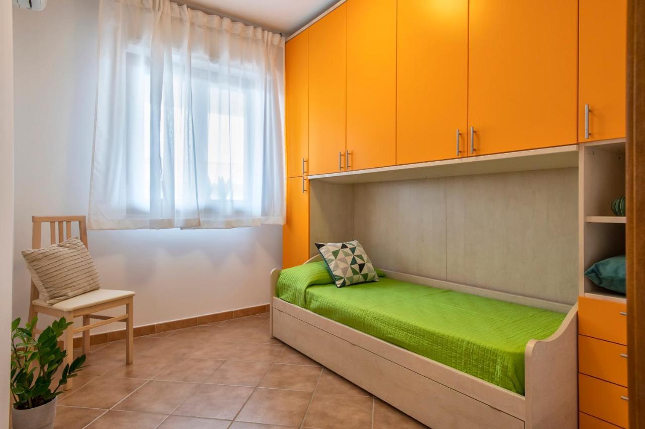Le Terrazze Apartments Алгеро Екстериор снимка