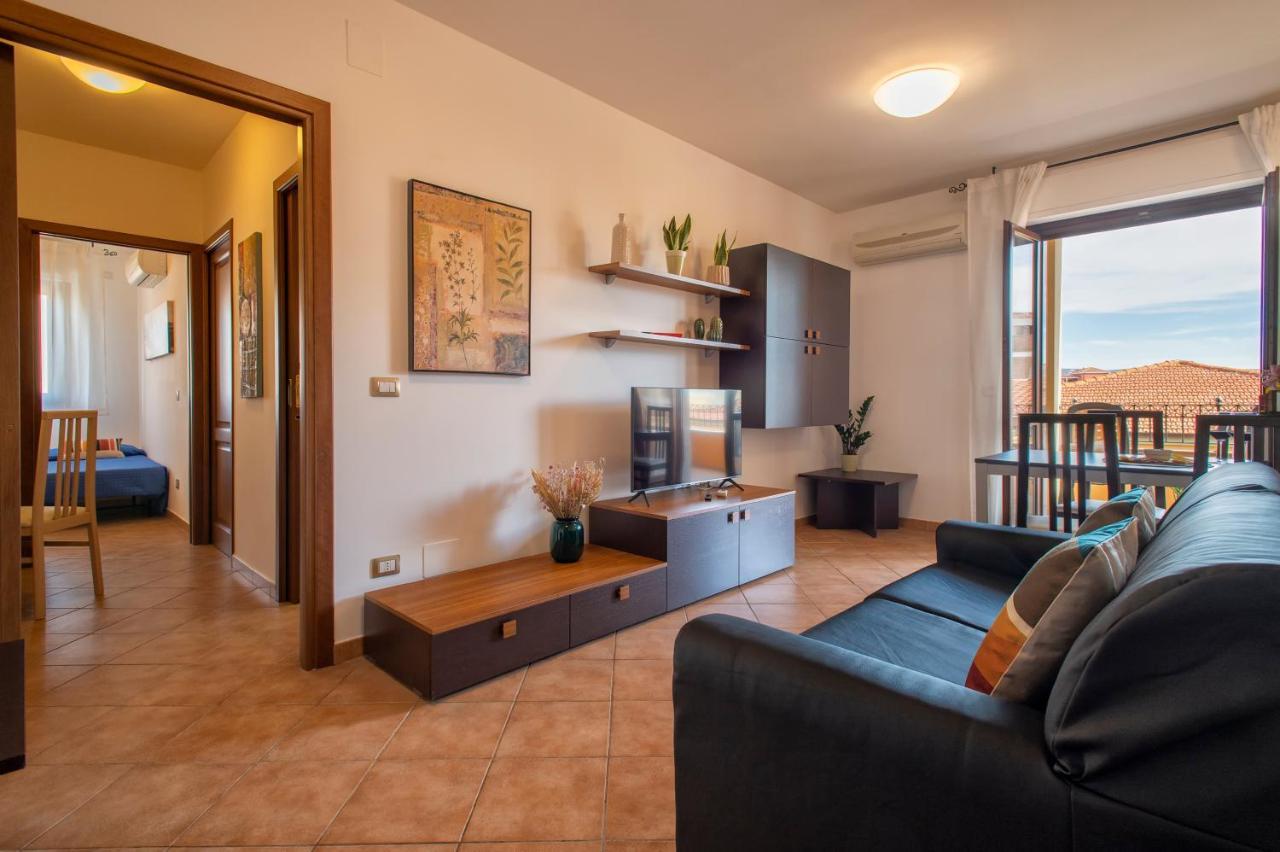 Le Terrazze Apartments Алгеро Екстериор снимка