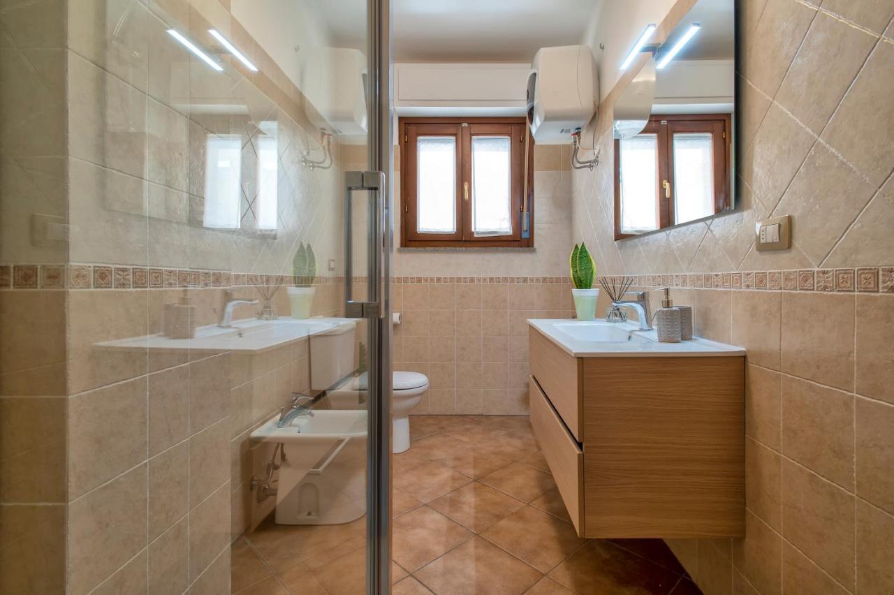 Le Terrazze Apartments Алгеро Екстериор снимка